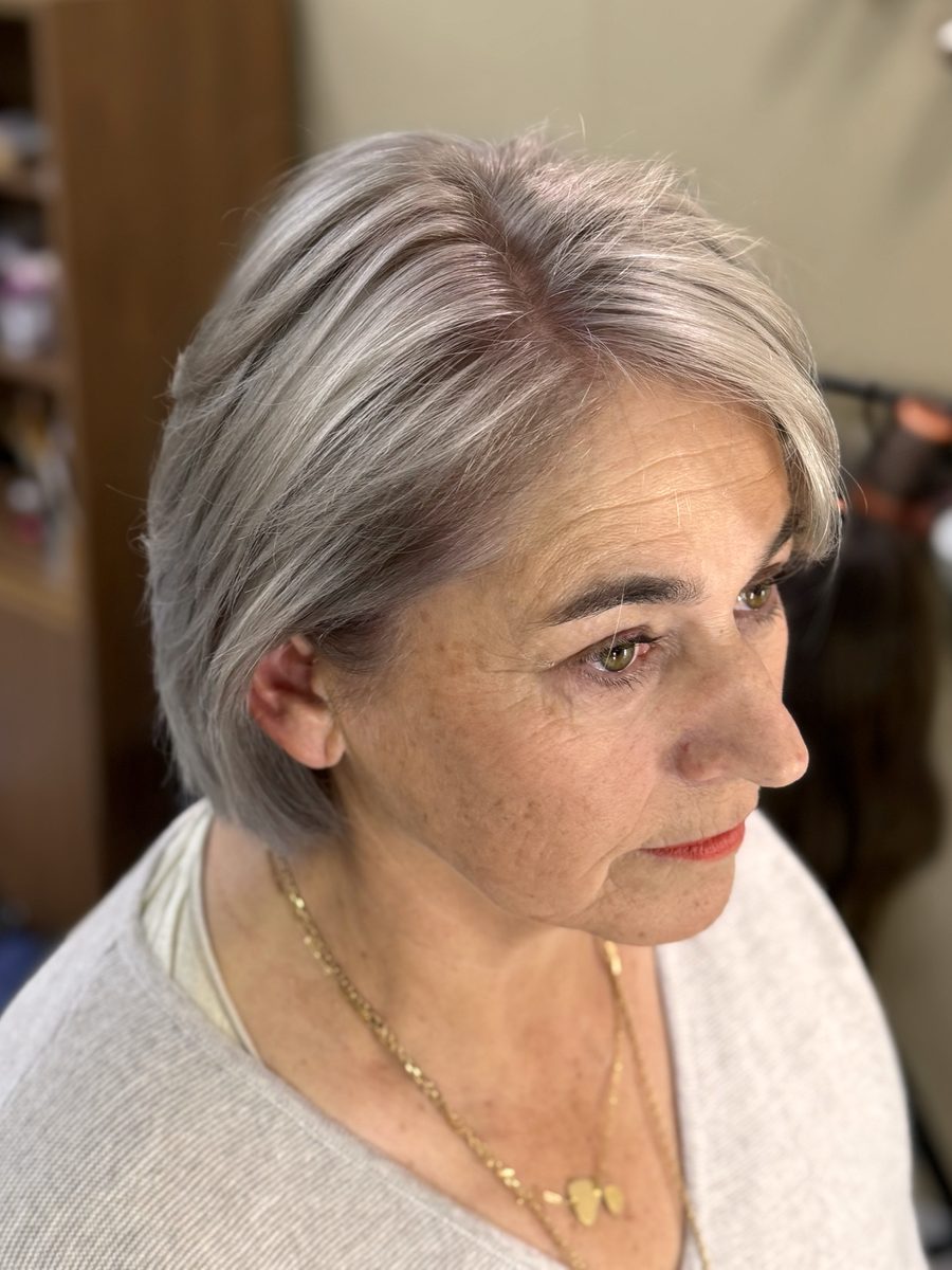 Greyblending, après : blanc et gris fondus sur une coupe courte