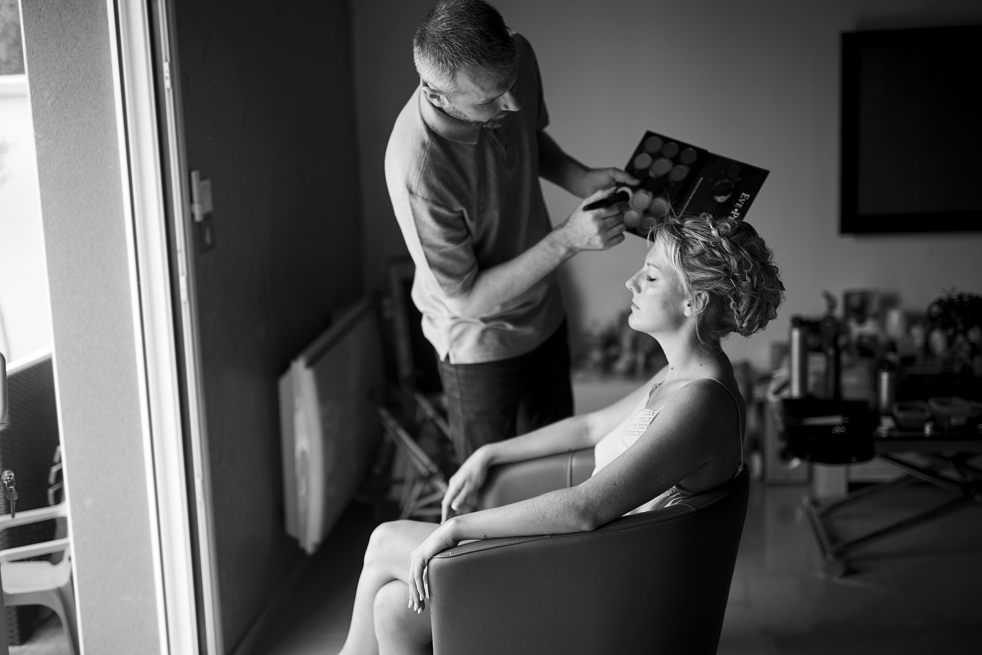 Coiffure et maquillage de mariée